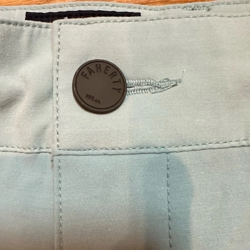 💛 Faherty All Day 4-Way Stretch Shorts - 9